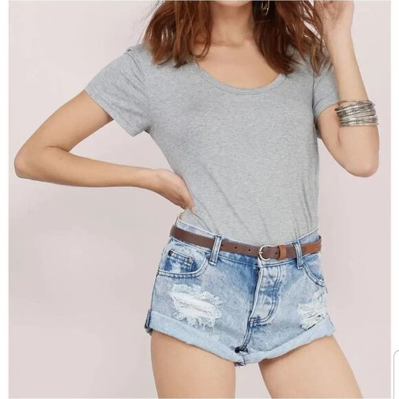 Tobi 100% Cotton Button Fly Sunset Distressed Denim in Marina Shorts Size 27 - Picture 1 of 10